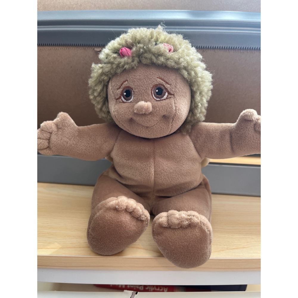 Vintage 1998 Dreamsicles Angel Hugs Plush Brown Cherub Angel Bean Bag Doll 90s
